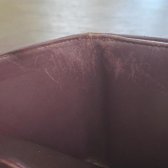 Louis Vuitton Mat Monogram Ludlow Wallet in Violet - Picture 7 of 12